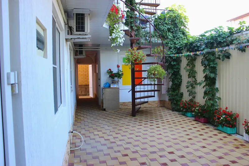 gallery_photo