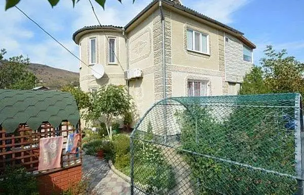 gallery_photo