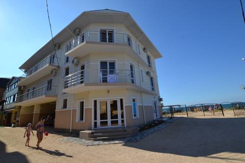 Гостевой дом «Золотая Рыбка» ул. Курортная, д. 63