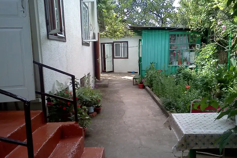 gallery_photo
