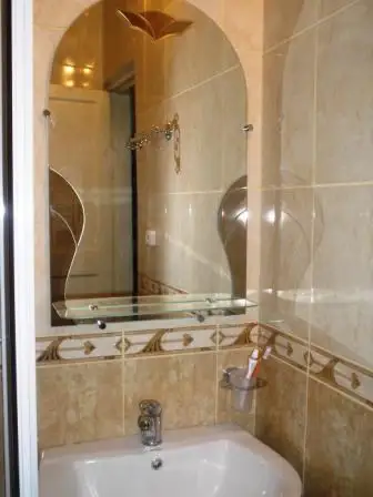 gallery_photo