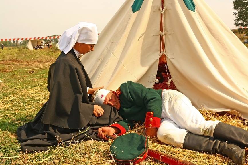 Реконструкция Альминского сражения ежегодно проходит рядом с мемориалом. Источник: фотобанк Лори