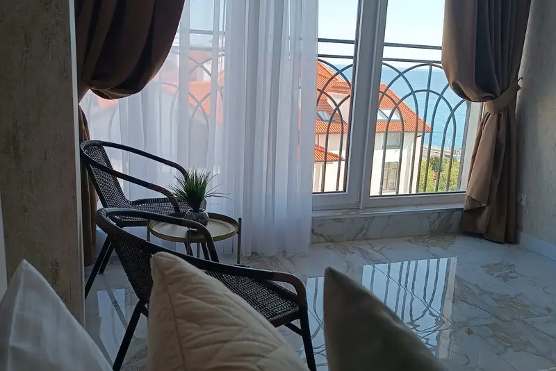 Студия «Море» ул. Крымская, д. 22 к. 24