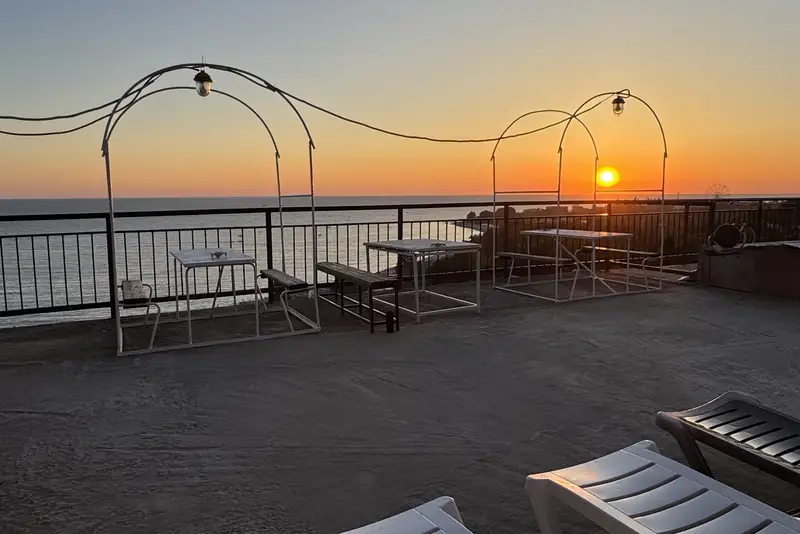 Гостиница «Рассвет у моря» ул. Суворова, д. 8