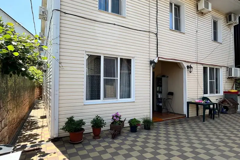 gallery_photo