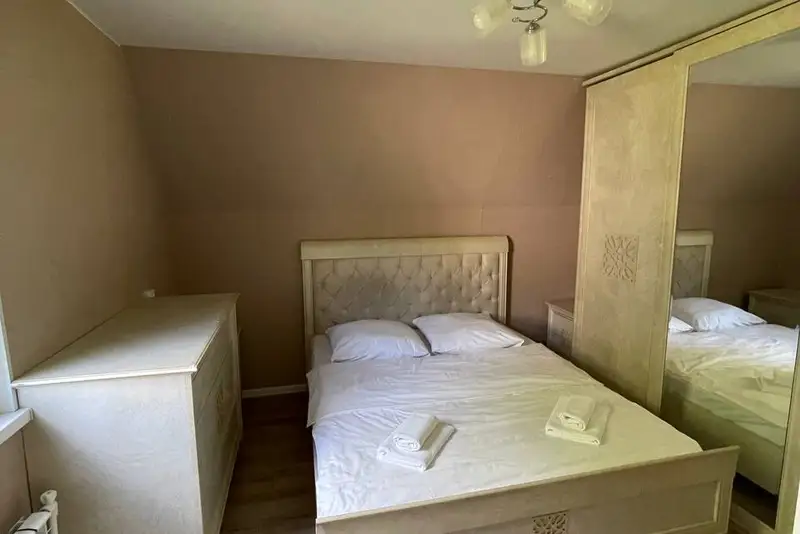 gallery_photo