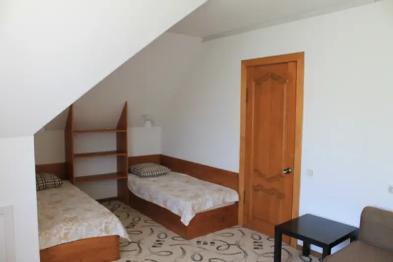 gallery_photo