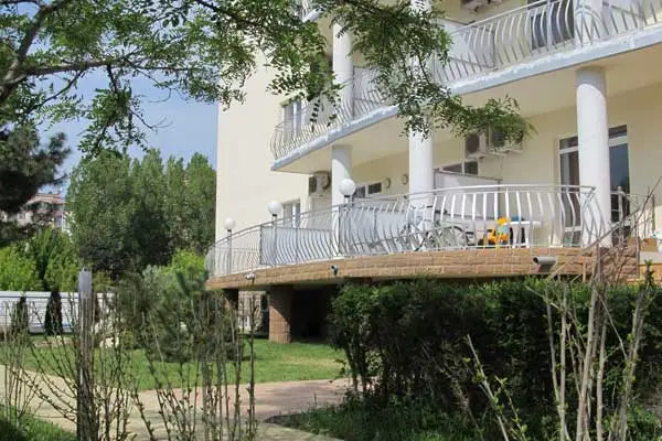 gallery_photo