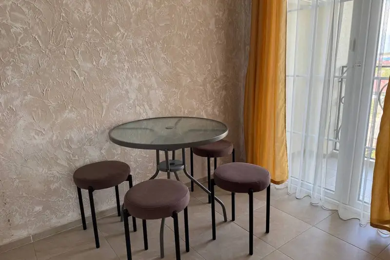 gallery_photo