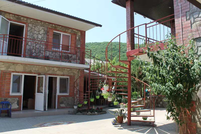 gallery_photo