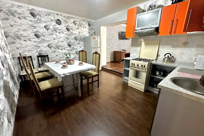 3-х комнатная квартира в центре ул. Новороссийская, д. 76