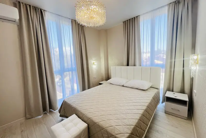 1-но комнатные апартаменты с бассейном ул. Малиновая, д. 3"Б"/2