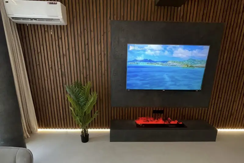 gallery_photo