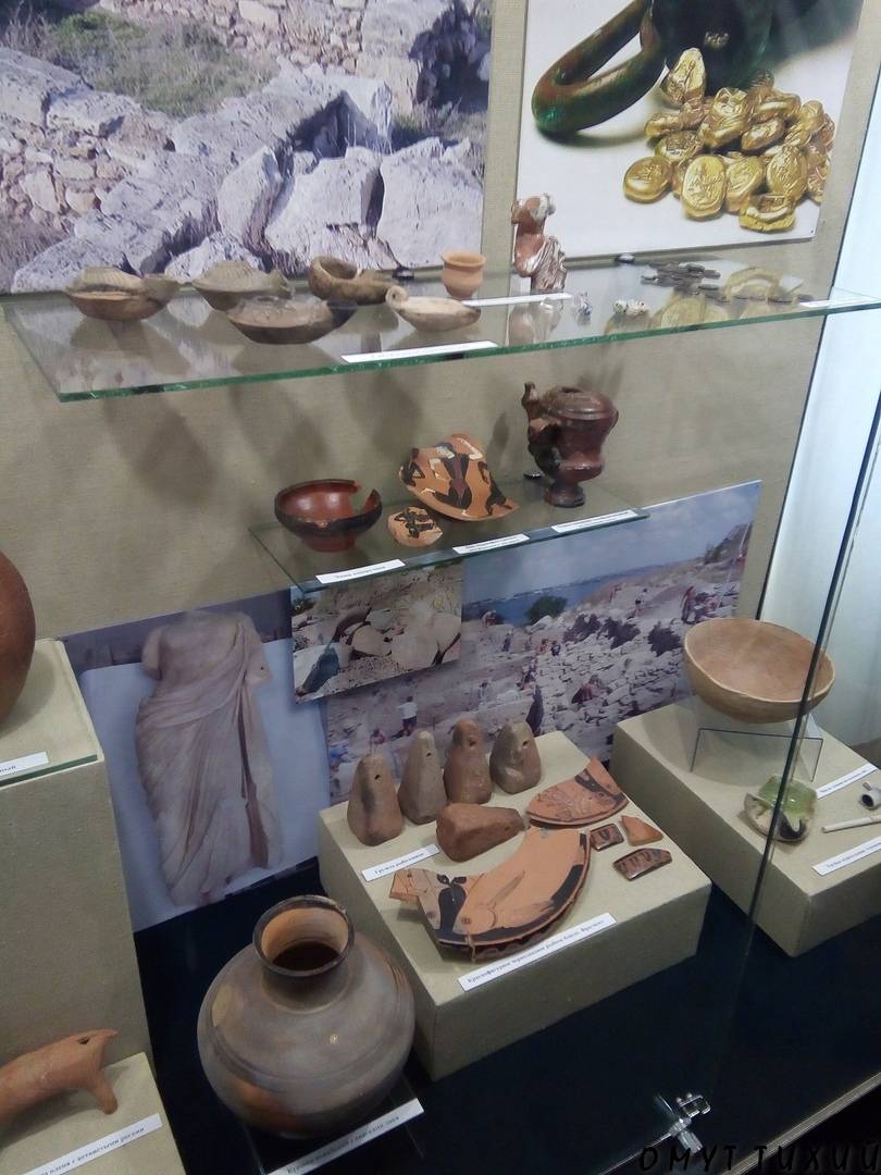 Экспонаты Керченского историко-археологического Музея