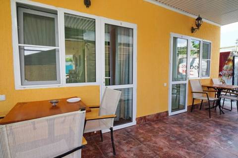 Гостевой дом «Руслан и Ренат» ул. Портовая, д. 3