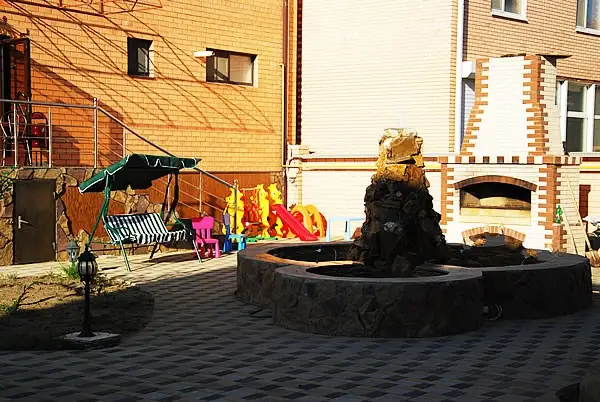 gallery_photo