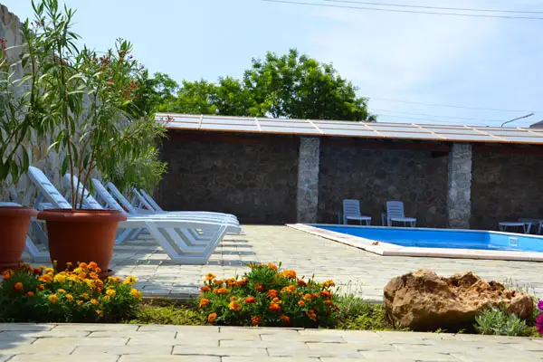 gallery_photo