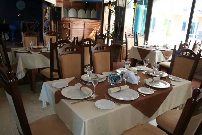 gallery_photo