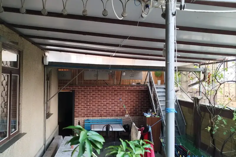 gallery_photo