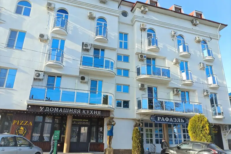 gallery_photo