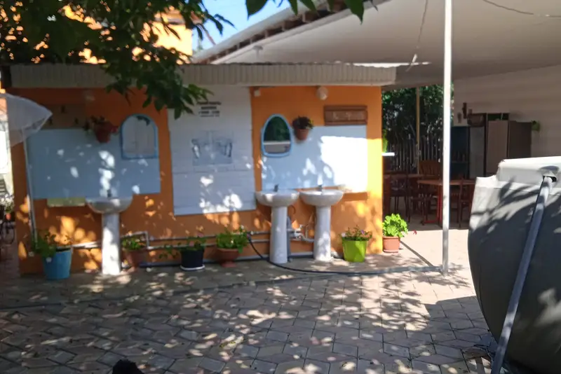 gallery_photo