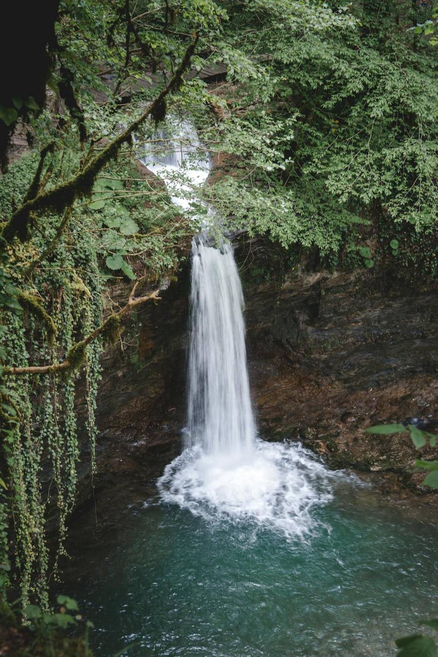 Нижний ажекский водопад. Источник: pexels