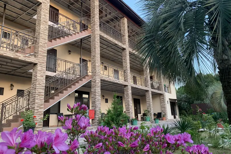 Гостевой дом «Апельсин» пер. Адыгов, 4 «Б»